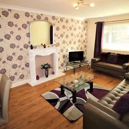 Doncaster - Boswell - Large Balcony Apartment - 2 Double Beds - 2 Bedrooms - Close To Town & Racecourse - Off Street Parking 2 Cars - Fast Wifi Buitenkant foto